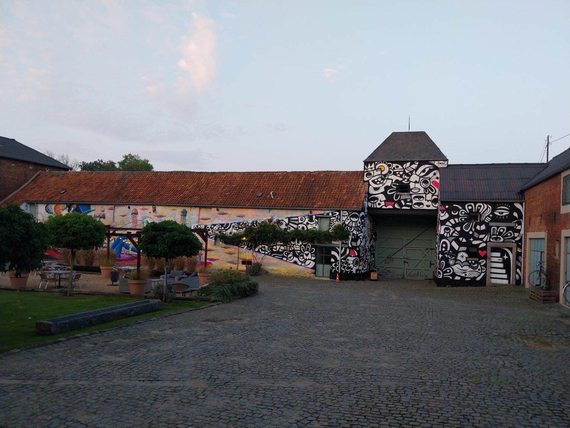 B&B At Haras Petit-Hallet Hannut Buitenkant foto